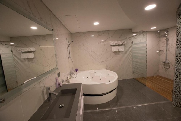 Hotel Xperience image 28